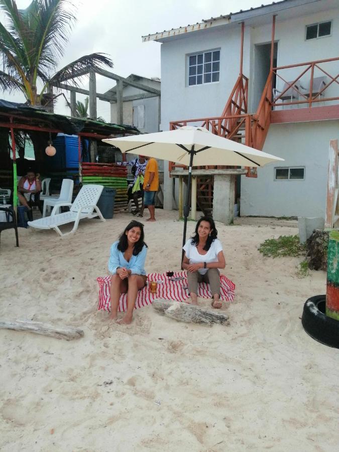 מלון San Andrés Miss Bassy'S Lodging מראה חיצוני תמונה
